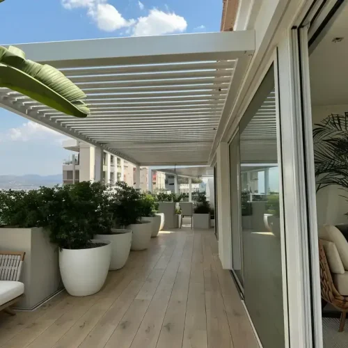 u1459248557_completa_la_imagen_con_otro_paisaje_--ar_9151_--v_11eefd0d-6fc3-4ac2-a439-372dd760270f_3